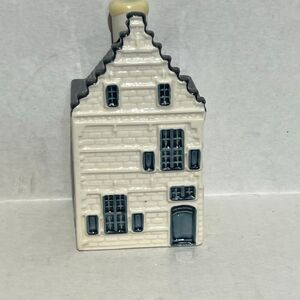 2-KLM By BOLS Blue White Delft Amsterdam 1575 Ceramic Miniature House Number 82